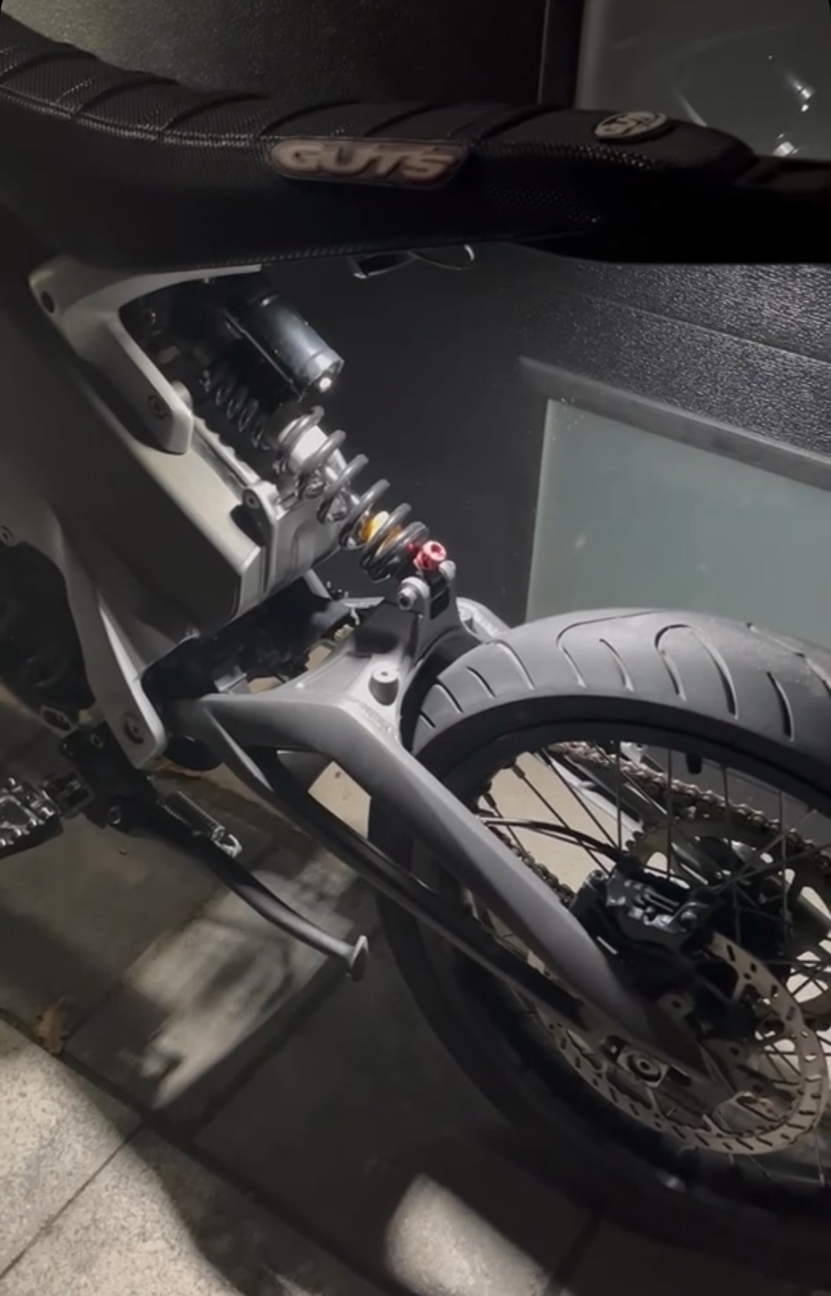 UNDERGLOW FOR ALL EMOTO